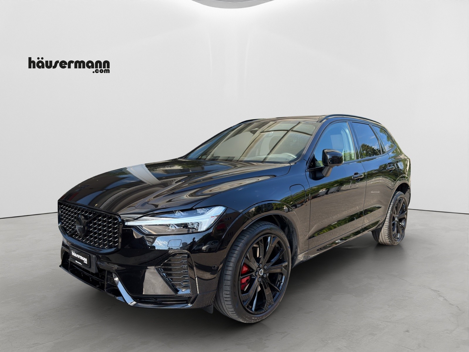 VOLVO XC60 2.0 T8 TE XCENTRIC Black Edition eAWD-image-0