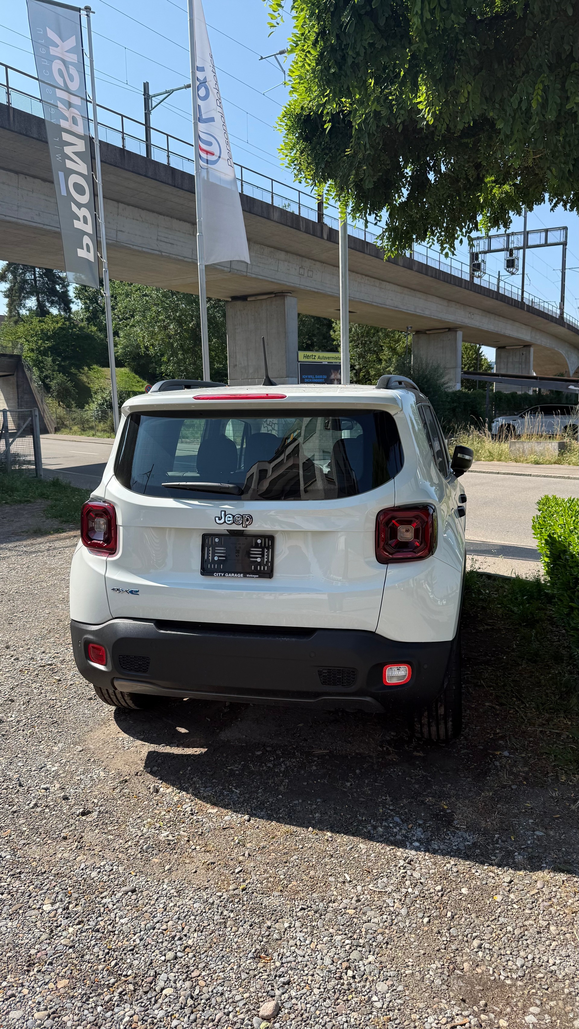 JEEP 1.3 Summit 4xe-image-2