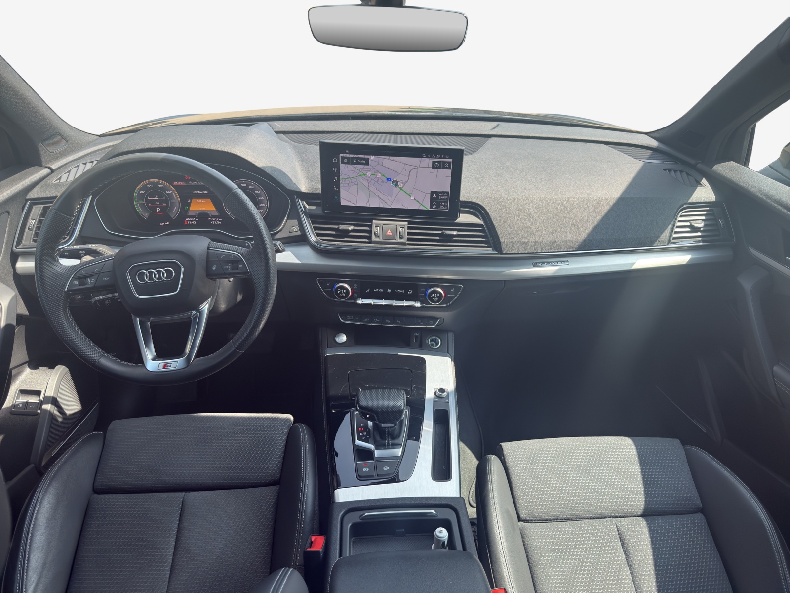 AUDI Q5 Sportback 50 TFSI e PHEV S line quattro S-tronic-image-9