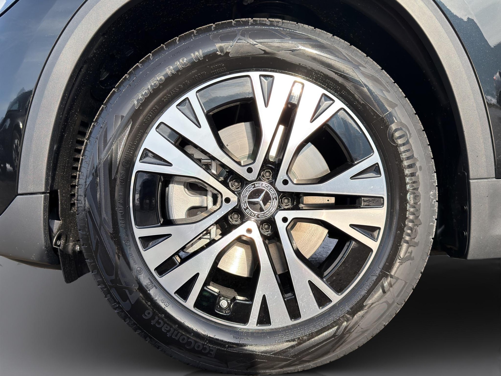 MERCEDES-BENZ GLA 250 Swiss Star Progressive 4matic-image-20