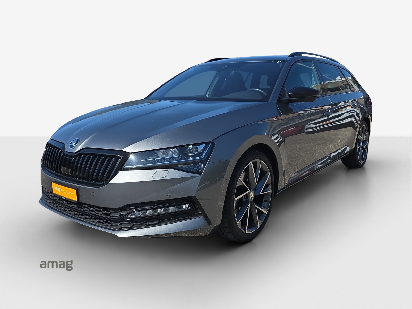 SKODA Superb Combi 2.0 TDi SportLine 4x4 DSG-image-0