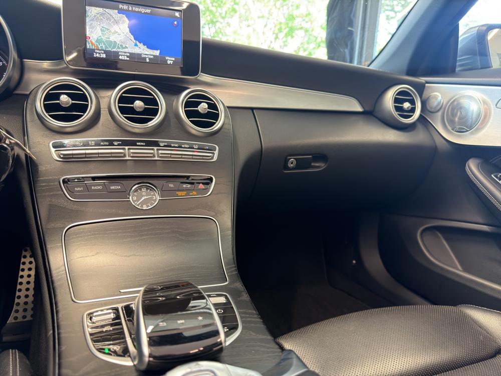 MERCEDES-BENZ C 200 AMG Line 4Matic-image-11