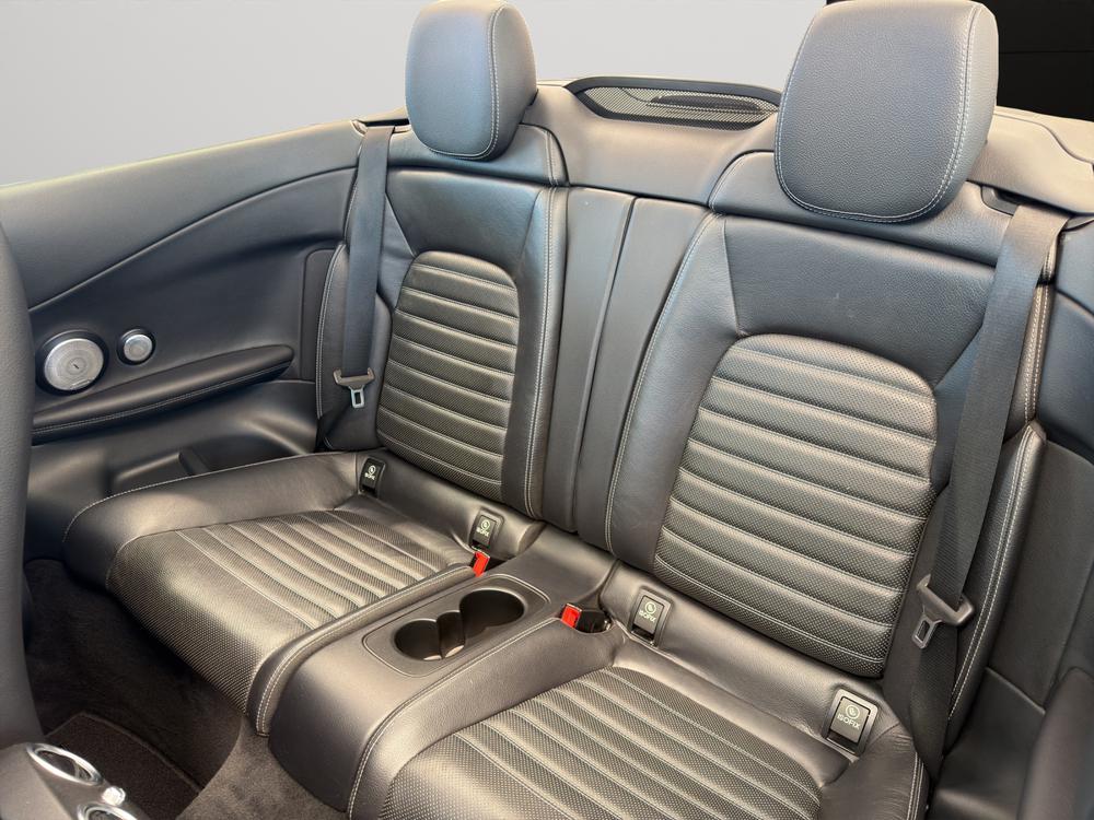 MERCEDES-BENZ C 200 AMG Line 4Matic-image-13