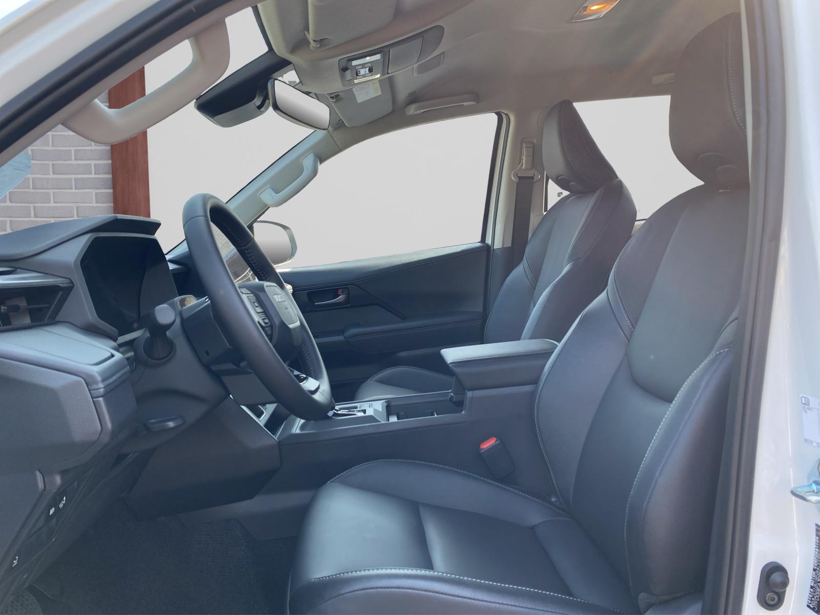 TOYOTA Hilux Double Cab.-Pick-up 59KWh Comfort-image-4