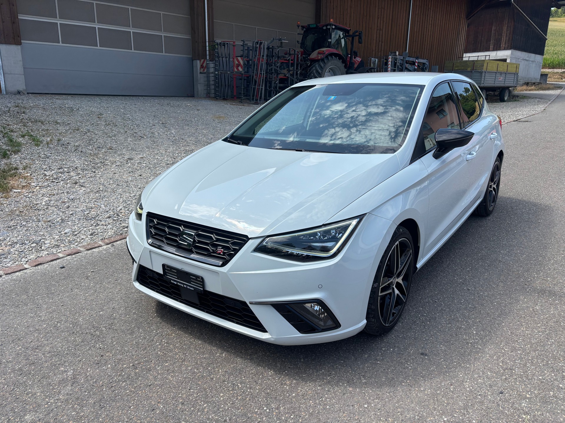 SEAT Ibiza 1.0 EcoTSI FR DSG-image-0