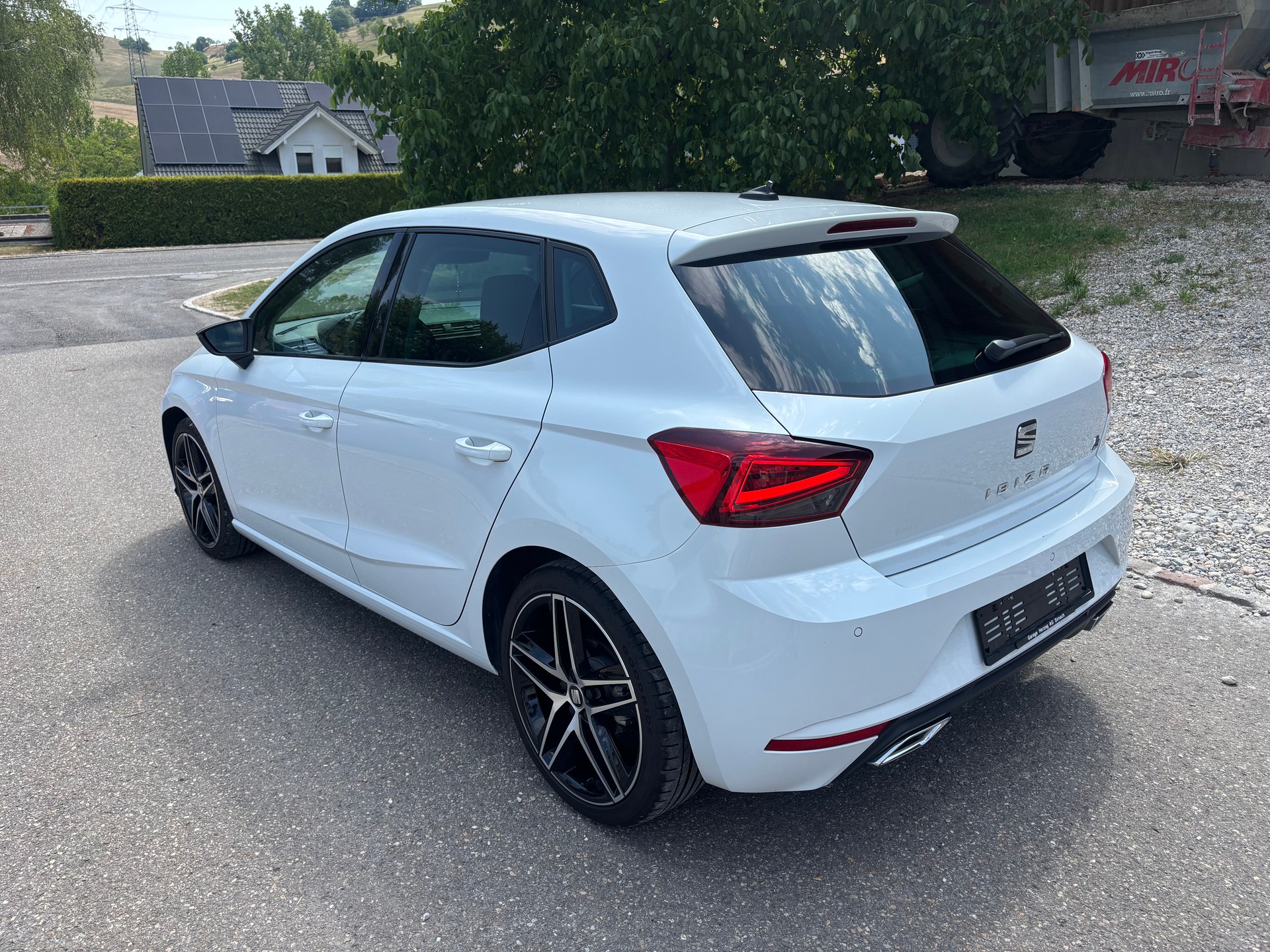 SEAT Ibiza 1.0 EcoTSI FR DSG-image-2
