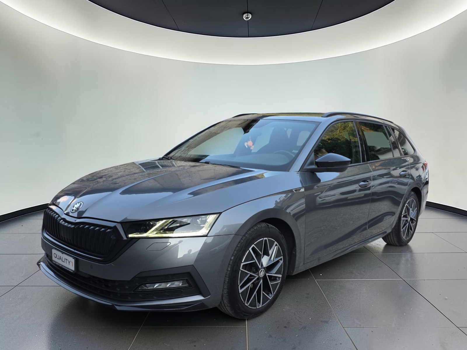 SKODA Octavia Combi 2.0 TDI DSG SportLine 4x4-image-0
