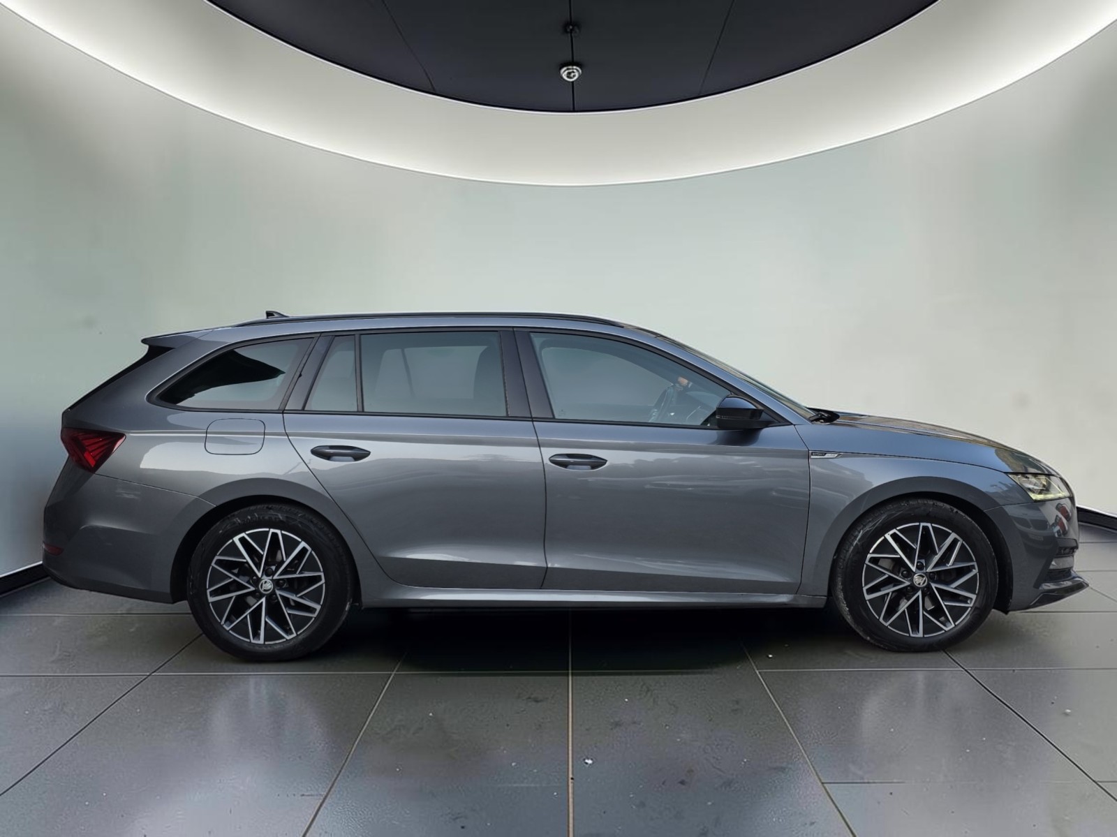 SKODA Octavia Combi 2.0 TDI DSG SportLine 4x4-image-3