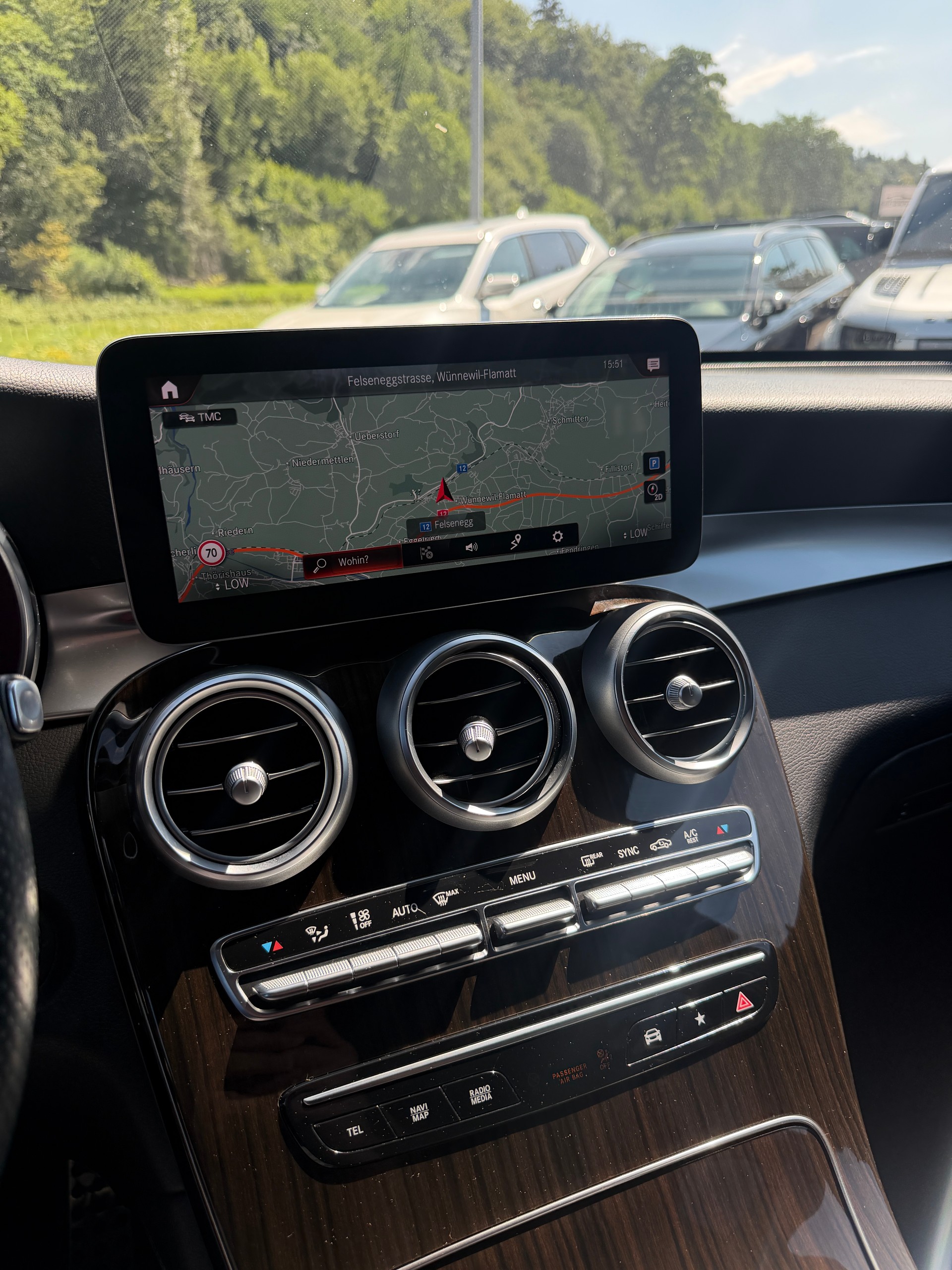 MERCEDES-BENZ GLC Coupé 220 d AMG Line 4Matic 9G-Tronic-image-11