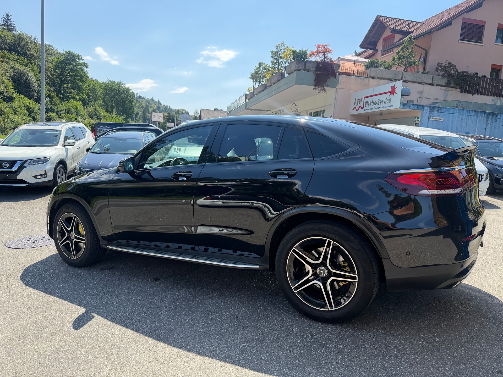 MERCEDES-BENZ GLC Coupé 220 d AMG Line 4Matic 9G-Tronic-image-5
