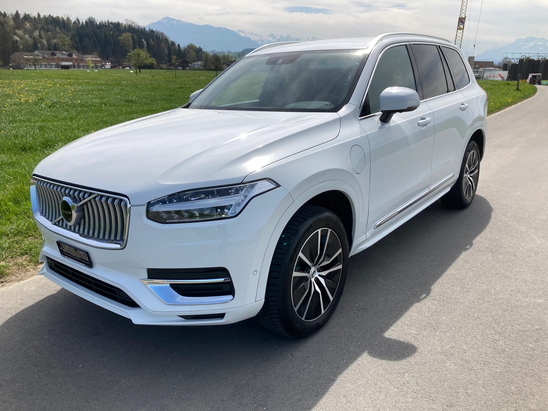 VOLVO XC90 T8 eAWD R-Design Expression Geartronic 7 Sitzer-image-0