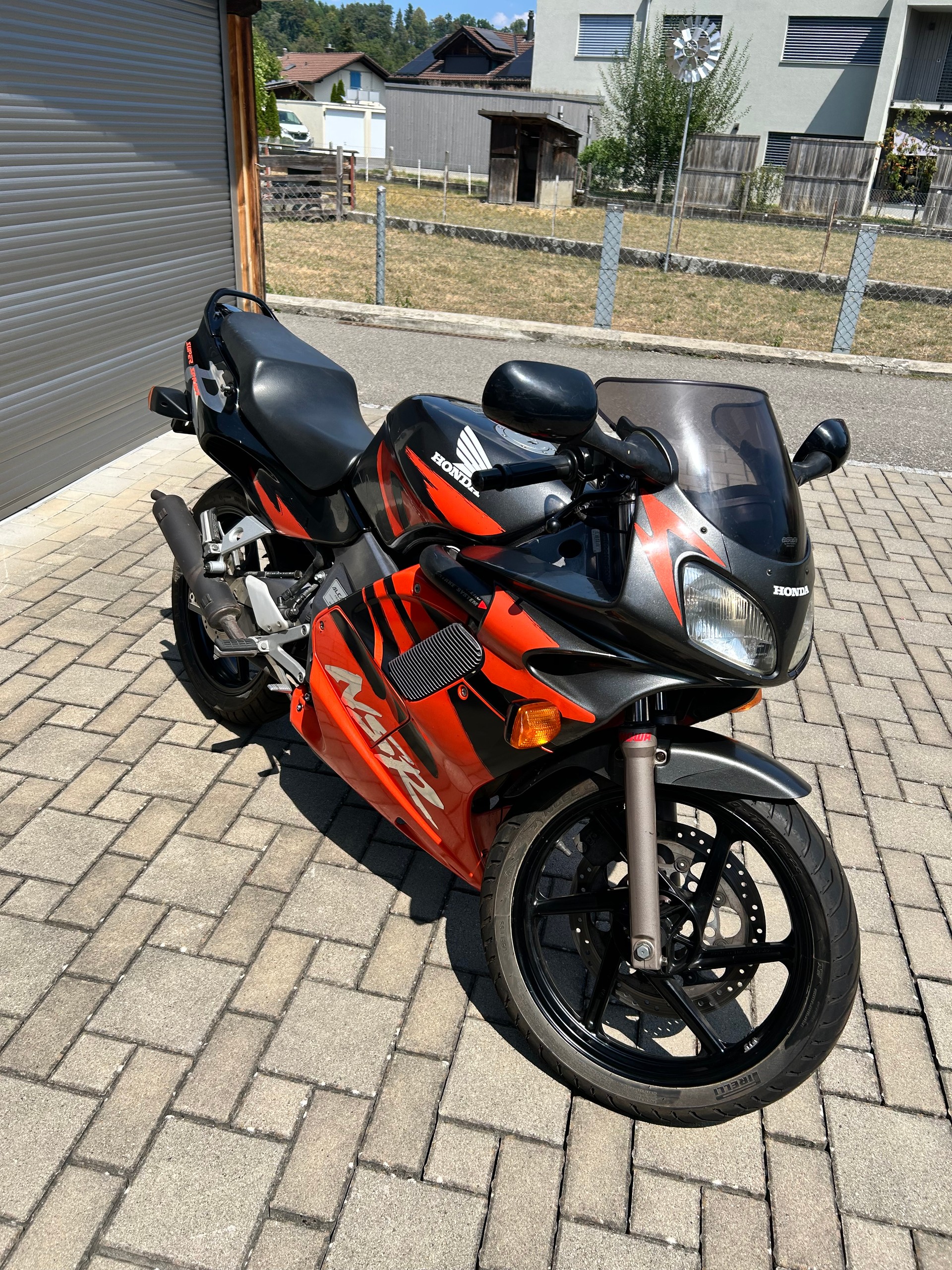HONDA NSR 125 R-image-1