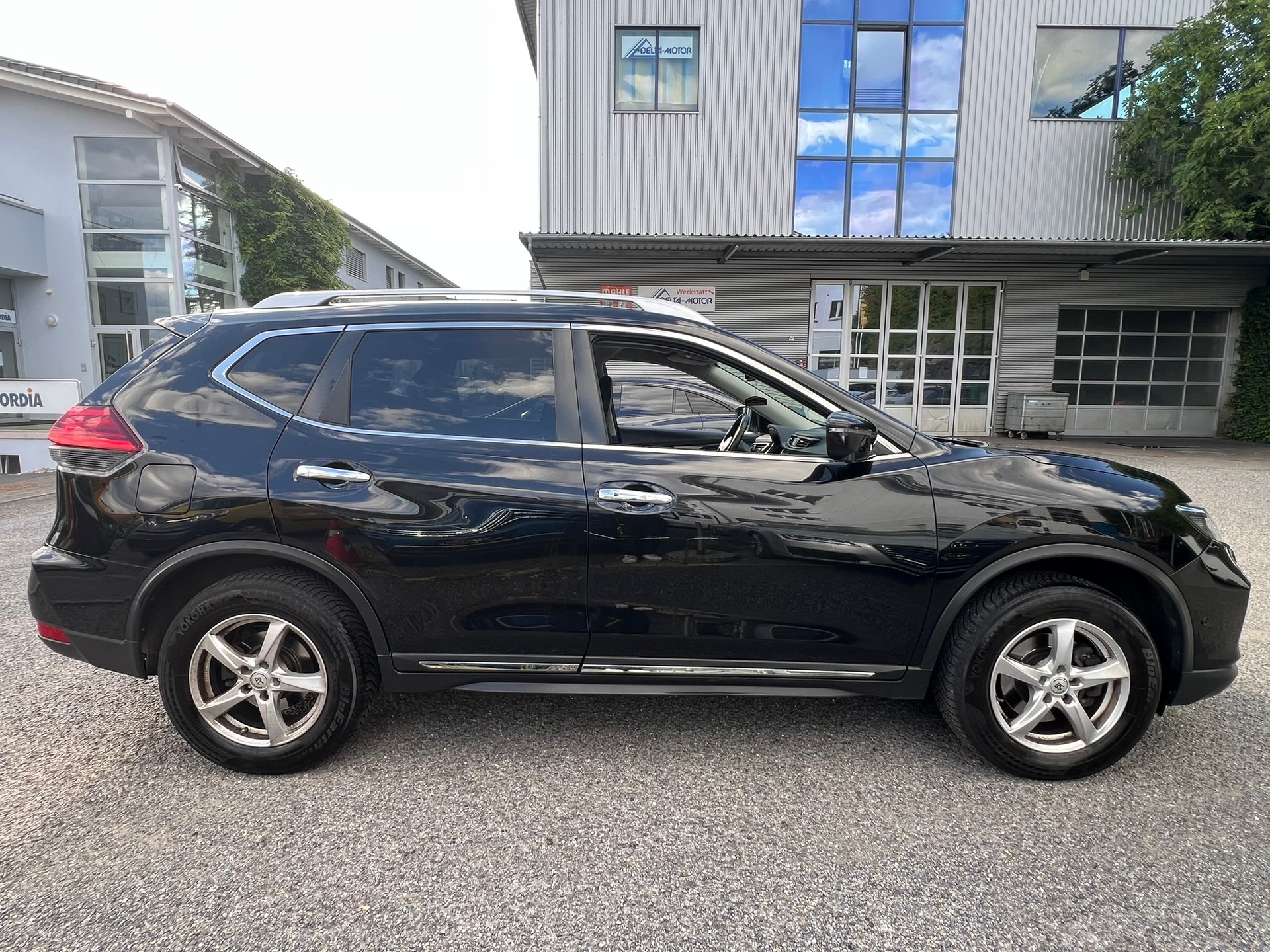 NISSAN X-Trail 2.0 dCi tekna Xtronic CVT ALL-MODE 4x4-image-7