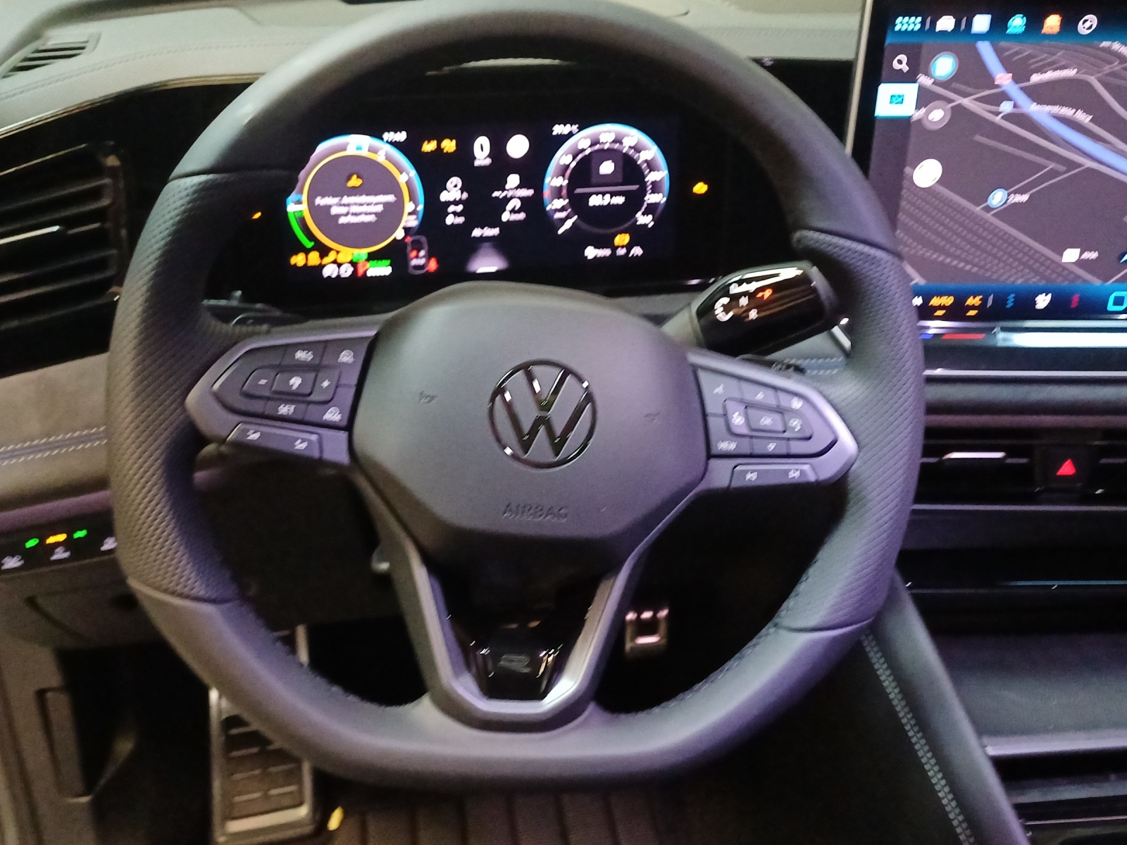 VW Tiguan 1.5 TSI evo2 eHybrid R-Line United DSG-image-9