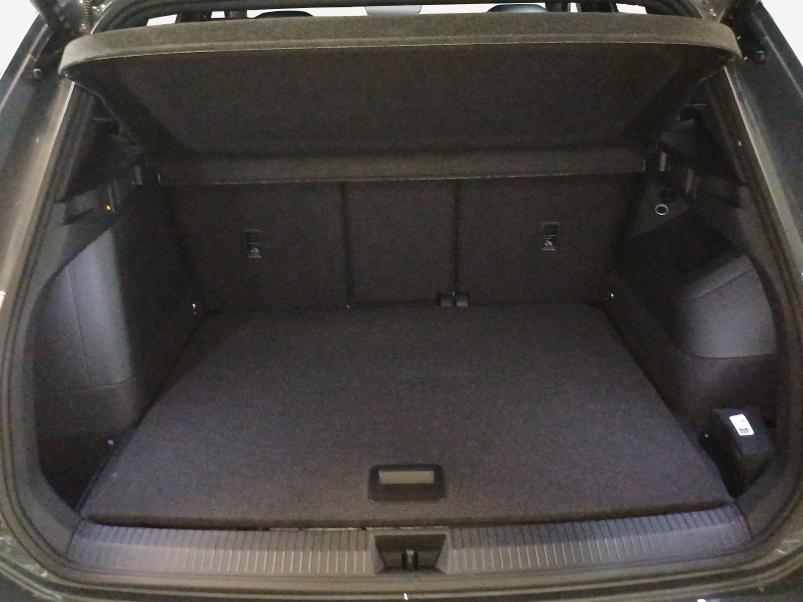 VW Tiguan 1.5 TSI evo2 eHybrid R-Line United DSG-image-12
