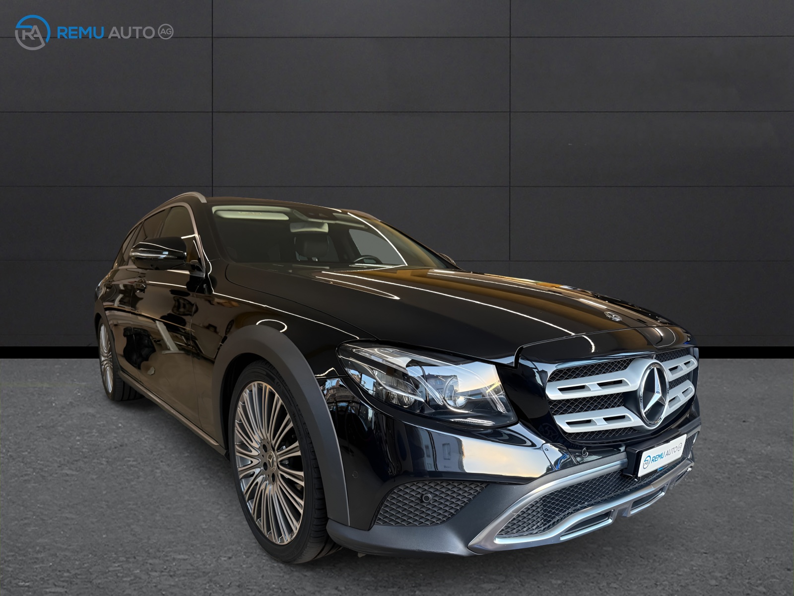 MERCEDES-BENZ E 220 d All-Terrain Avantgarde 4Matic 9G-Tronic
