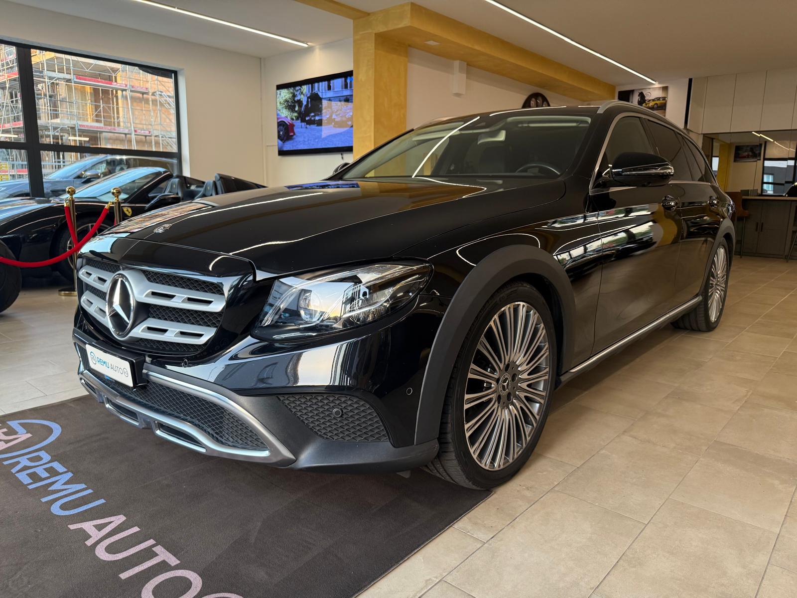 MERCEDES-BENZ E 220 d All-Terrain Avantgarde 4Matic 9G-Tronic-image-7