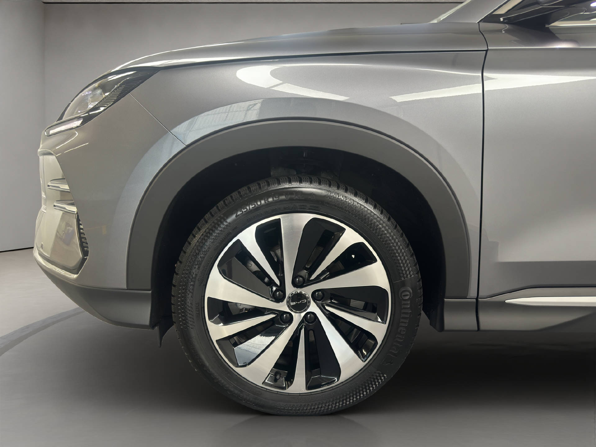 BYD Seal U DM-i Design AWD 324 PS-image-12