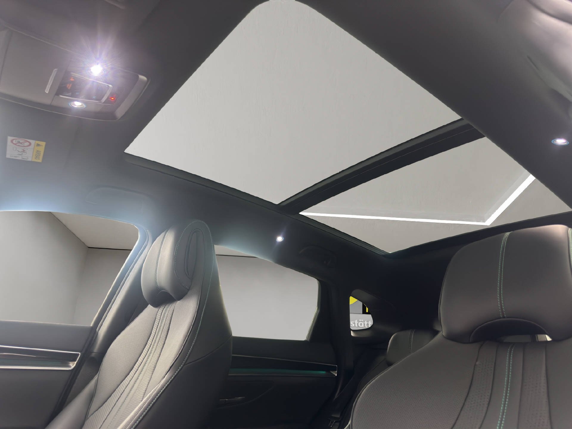 BYD Seal U DM-i Design AWD 324 PS-image-14