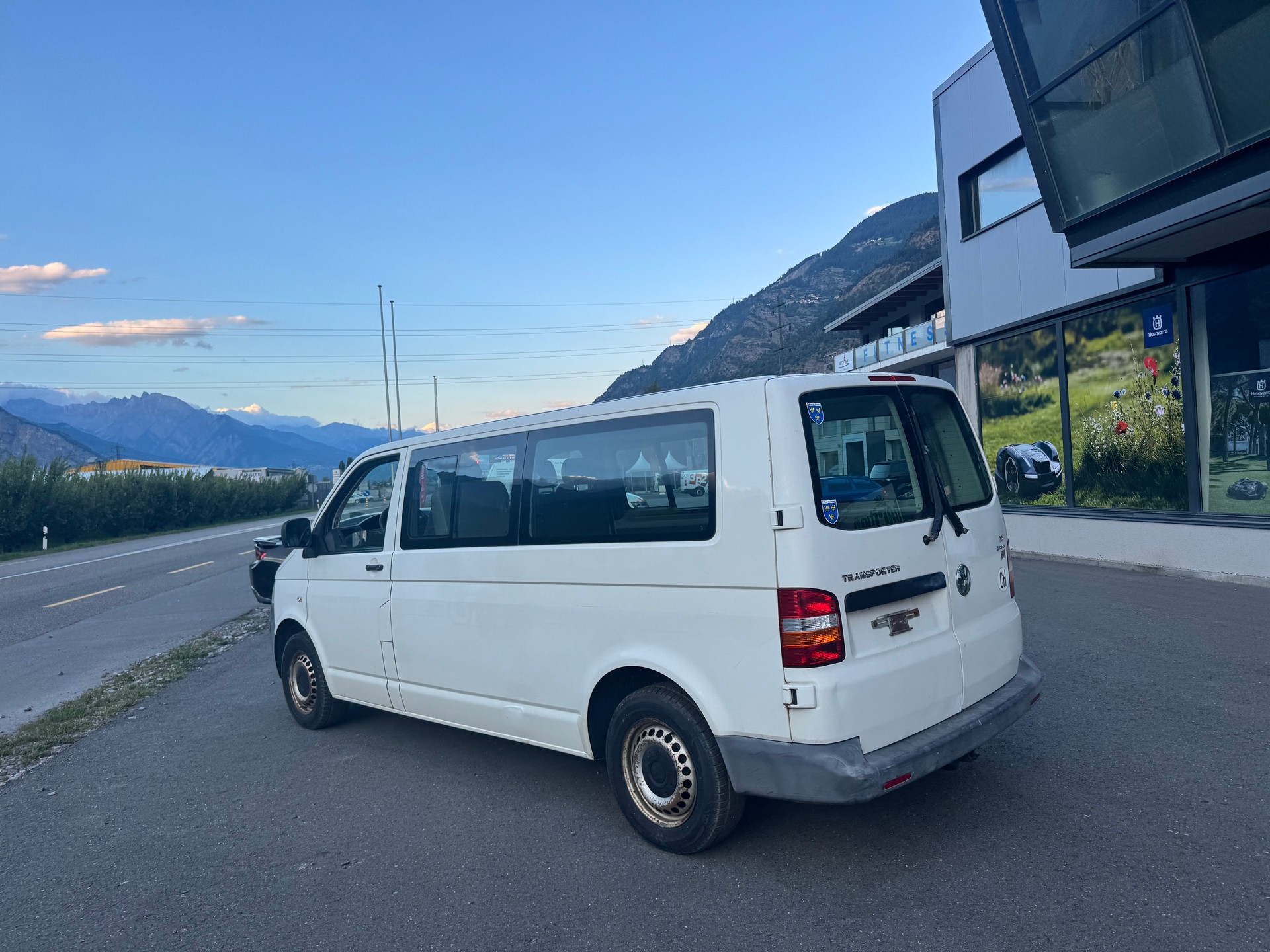 VW T5 Multivan Lang 2.5TDI 4M-image-4