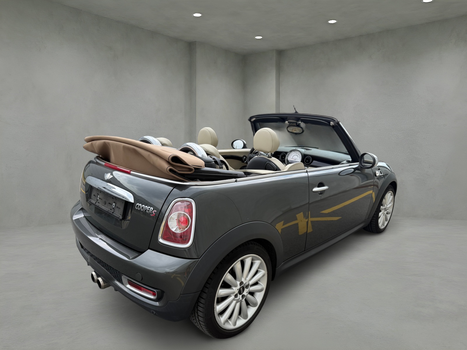 MINI Cooper S Cabriolet(M)-image-2
