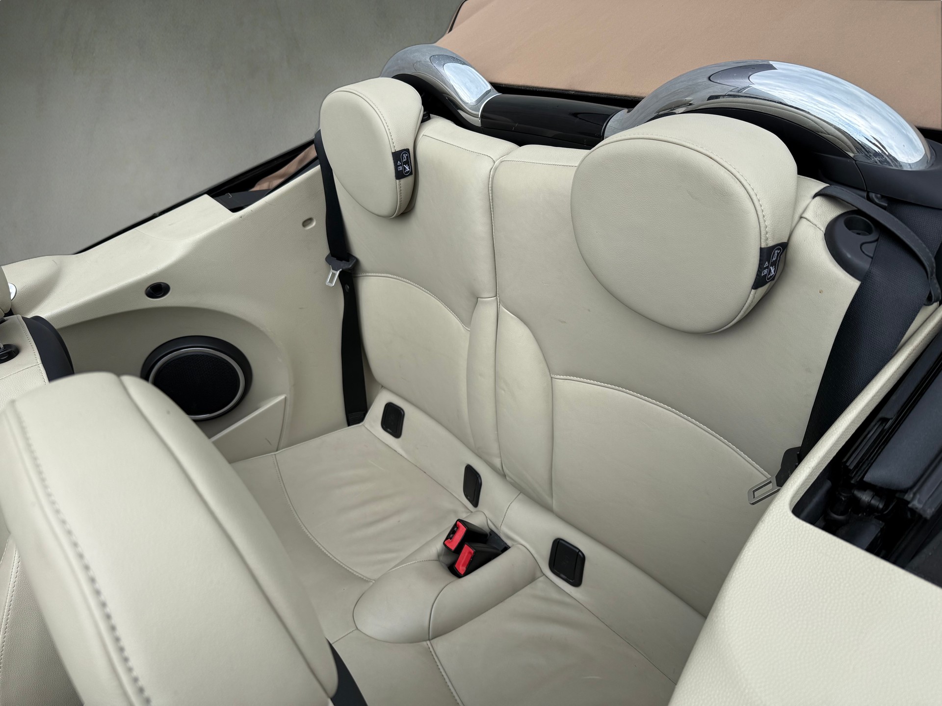 MINI Cooper S Cabriolet(M)-image-7