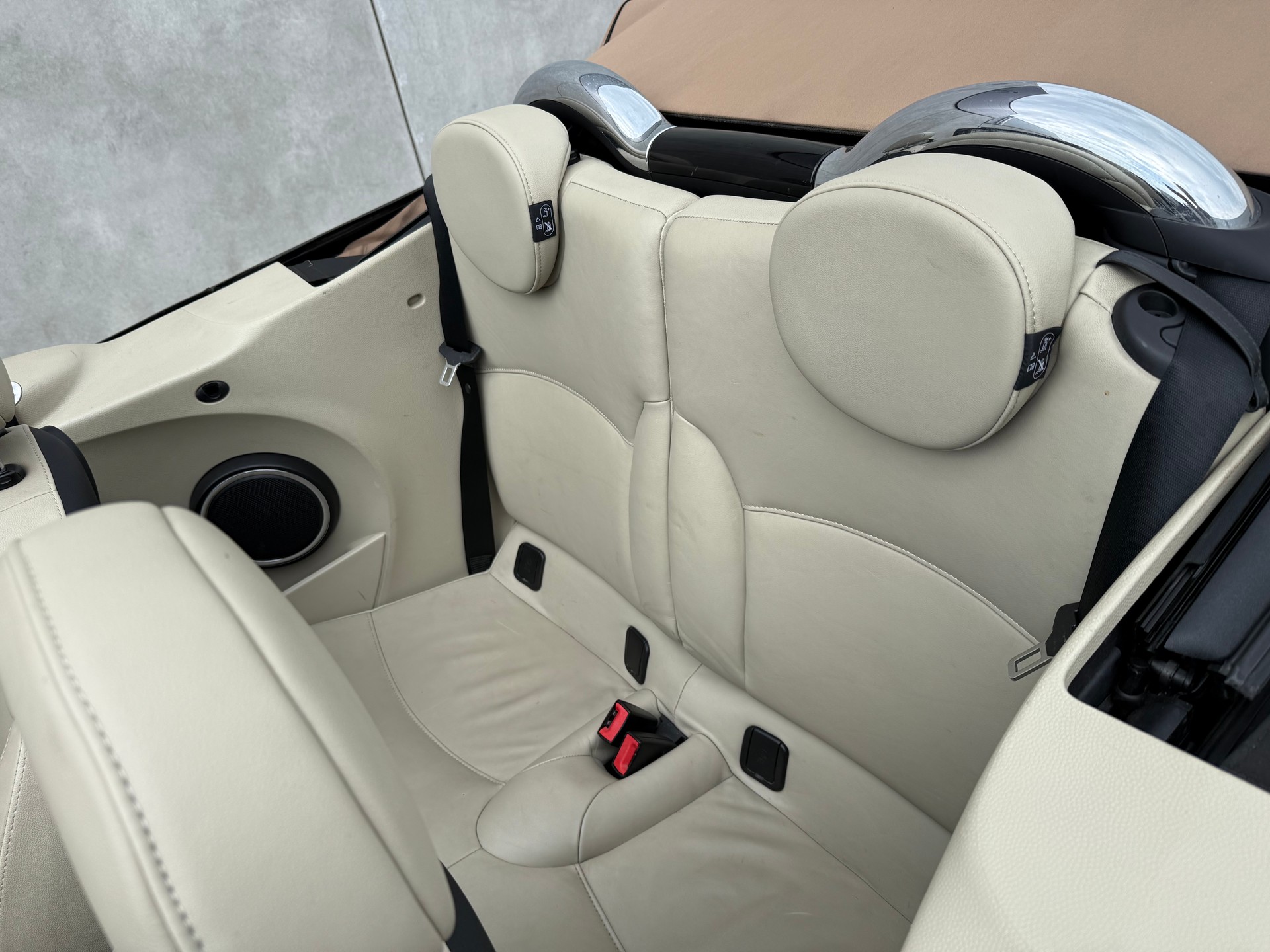 MINI Cooper S Cabriolet(M)-image-7