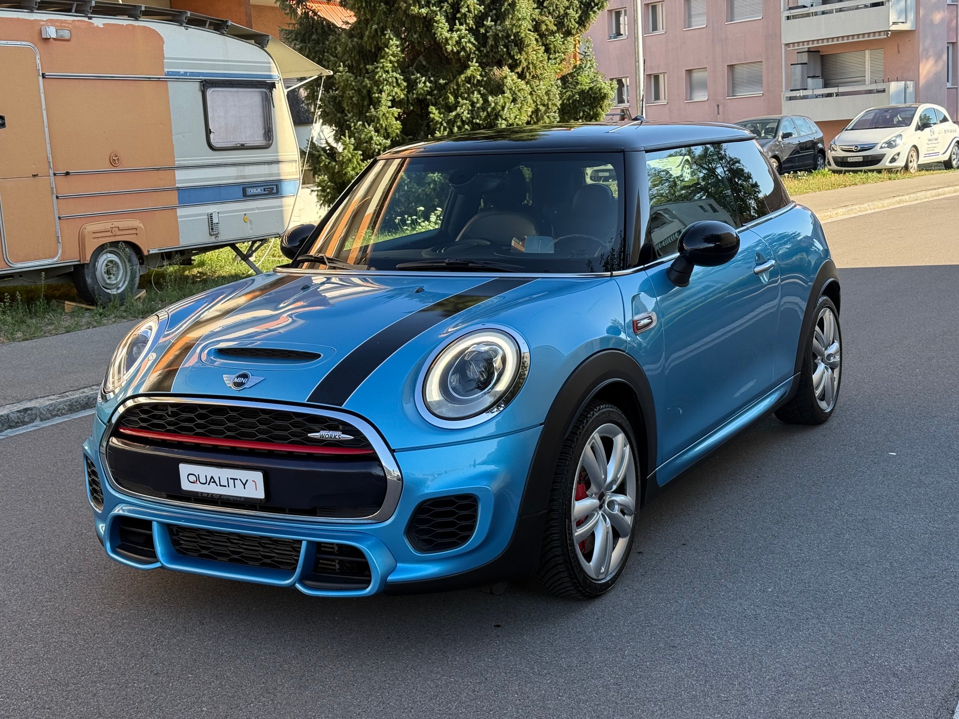 MINI Cooper John Cooper Works-image-2