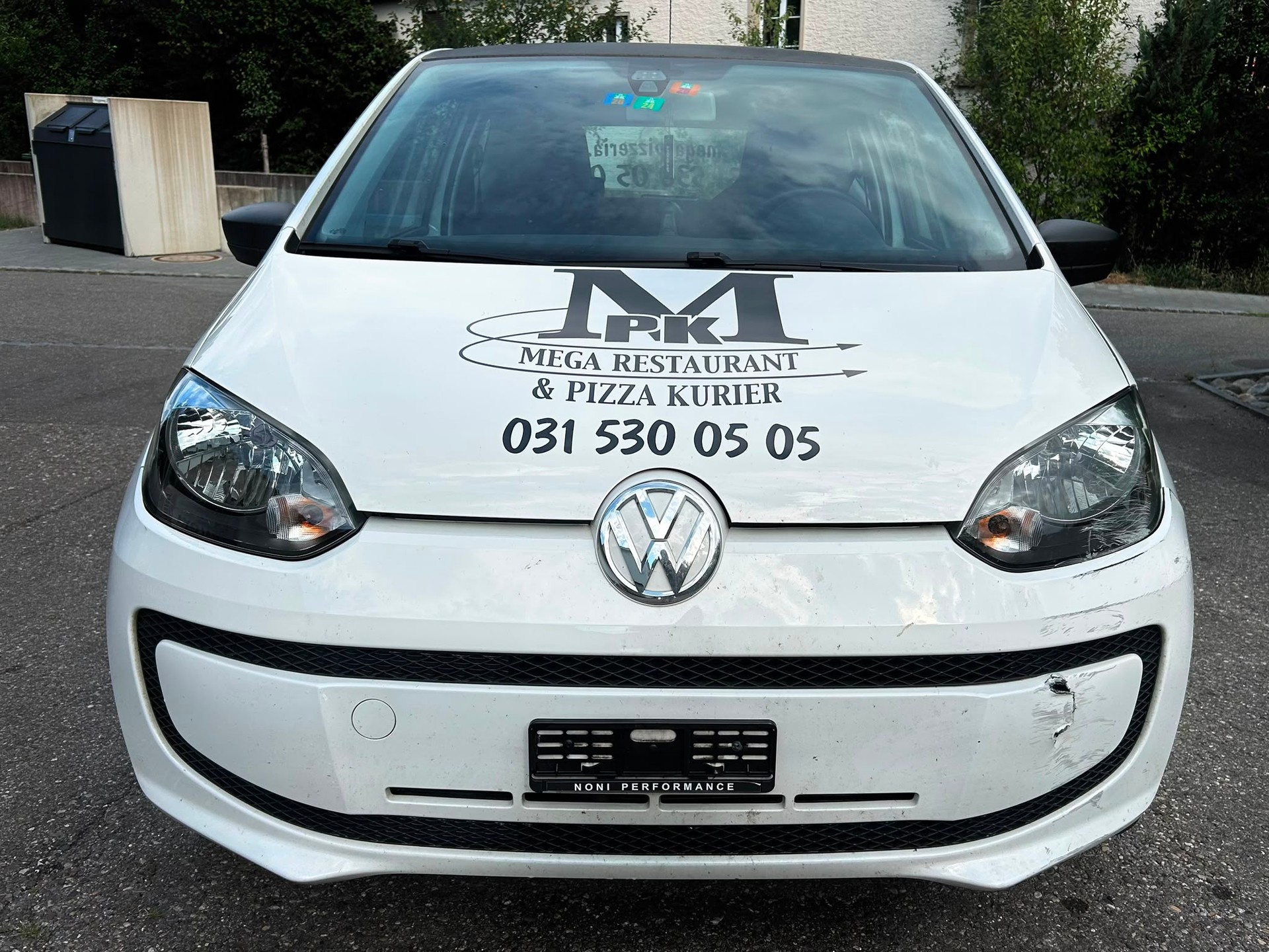 VW Up-image-0