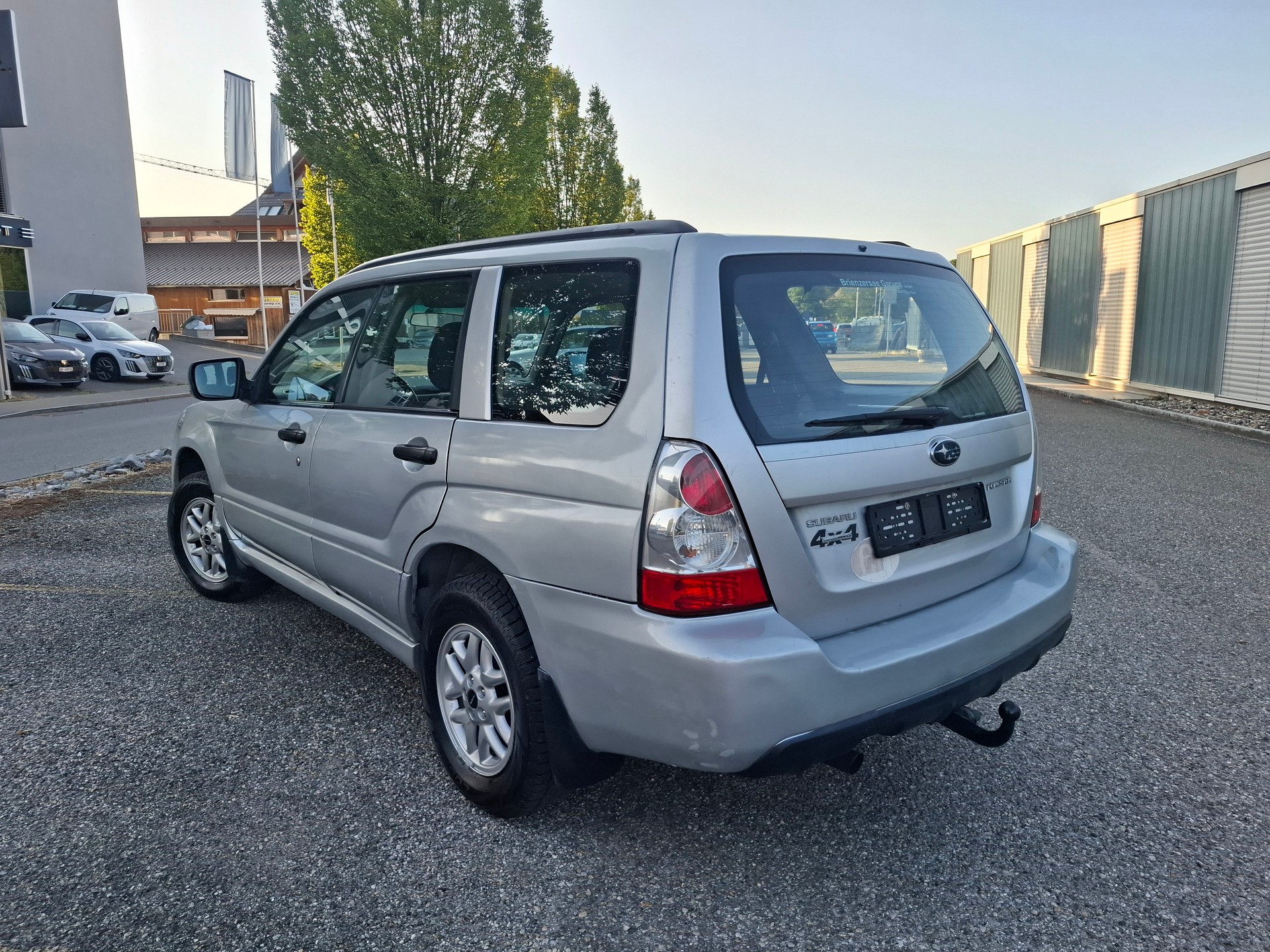 SUBARU Forester 2.0X Advantage-image-3