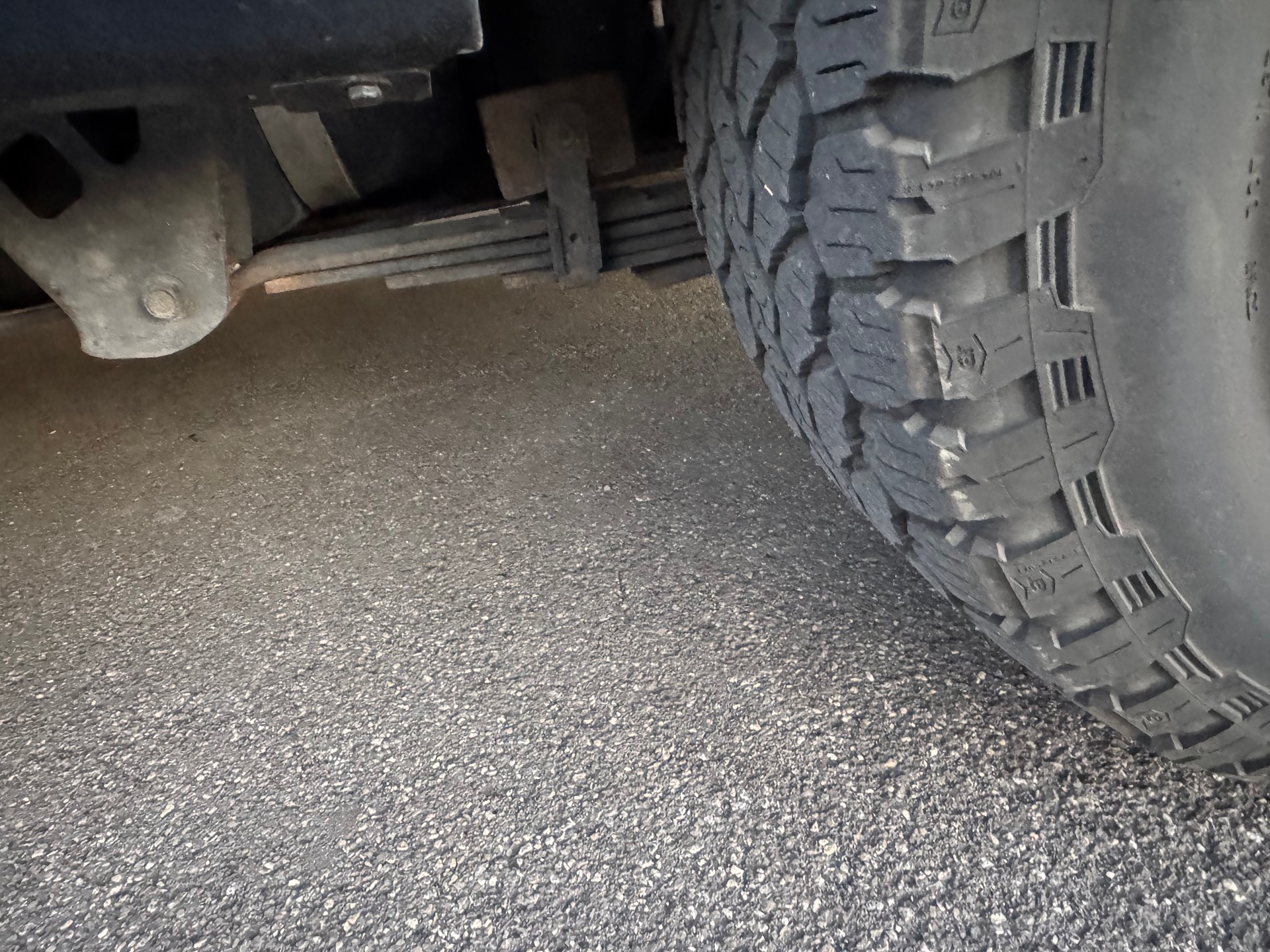NISSAN Navara King Cab N-Connecta 2.3 dCi 4WD-image-15
