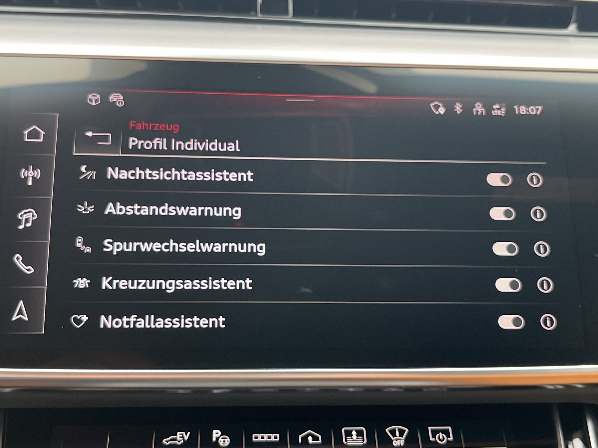 AUDI A8 60 L TFSI e quattro tiptronic*Optikpaket-schwarz, S-Sportsitze, B&O Sound, Vollausstattung, (5-Jahre Garantie)-image-29