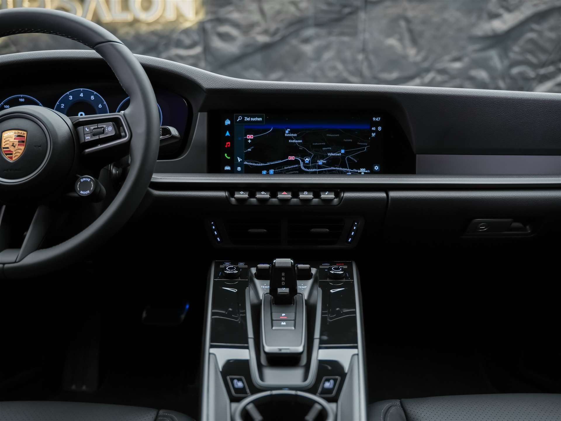 PORSCHE 911 Coupé 3.0 Carrera PDK *Bose Surround*Matrix LED*Lenkradheizung*-image-20