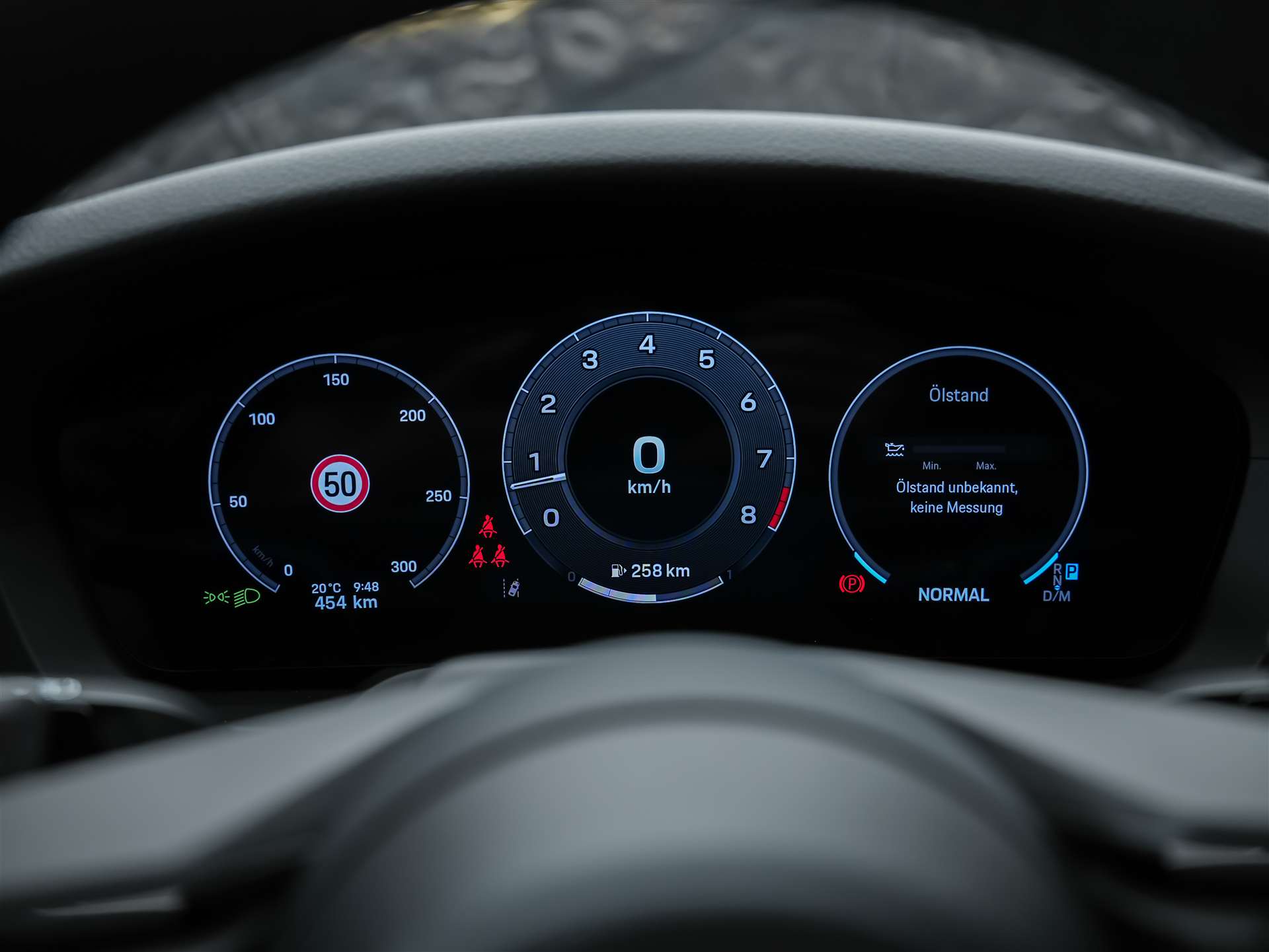 PORSCHE 911 Coupé 3.0 Carrera PDK *Bose Surround*Matrix LED*Lenkradheizung*-image-33