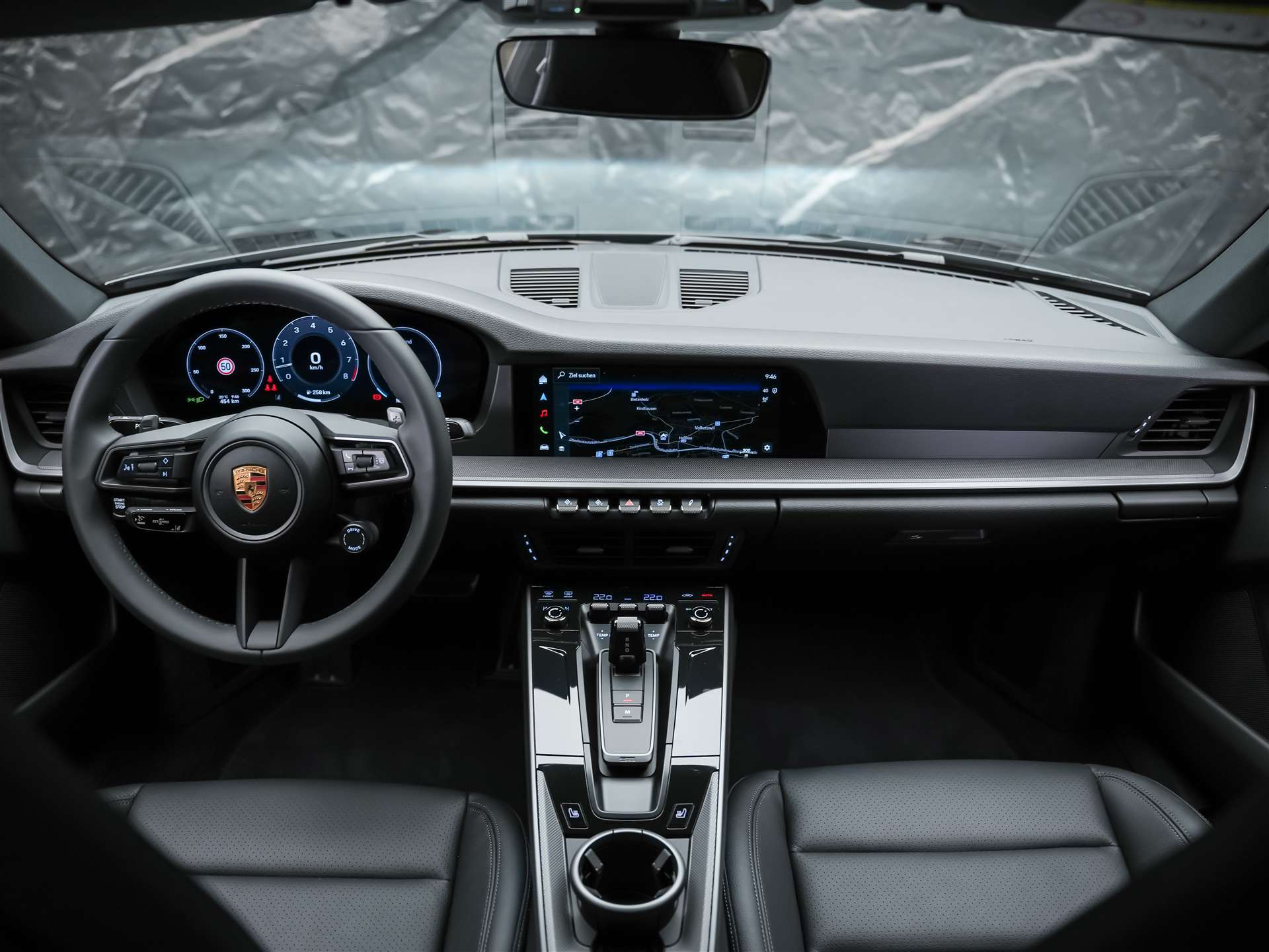PORSCHE 911 Coupé 3.0 Carrera PDK *Bose Surround*Matrix LED*Lenkradheizung*-image-19