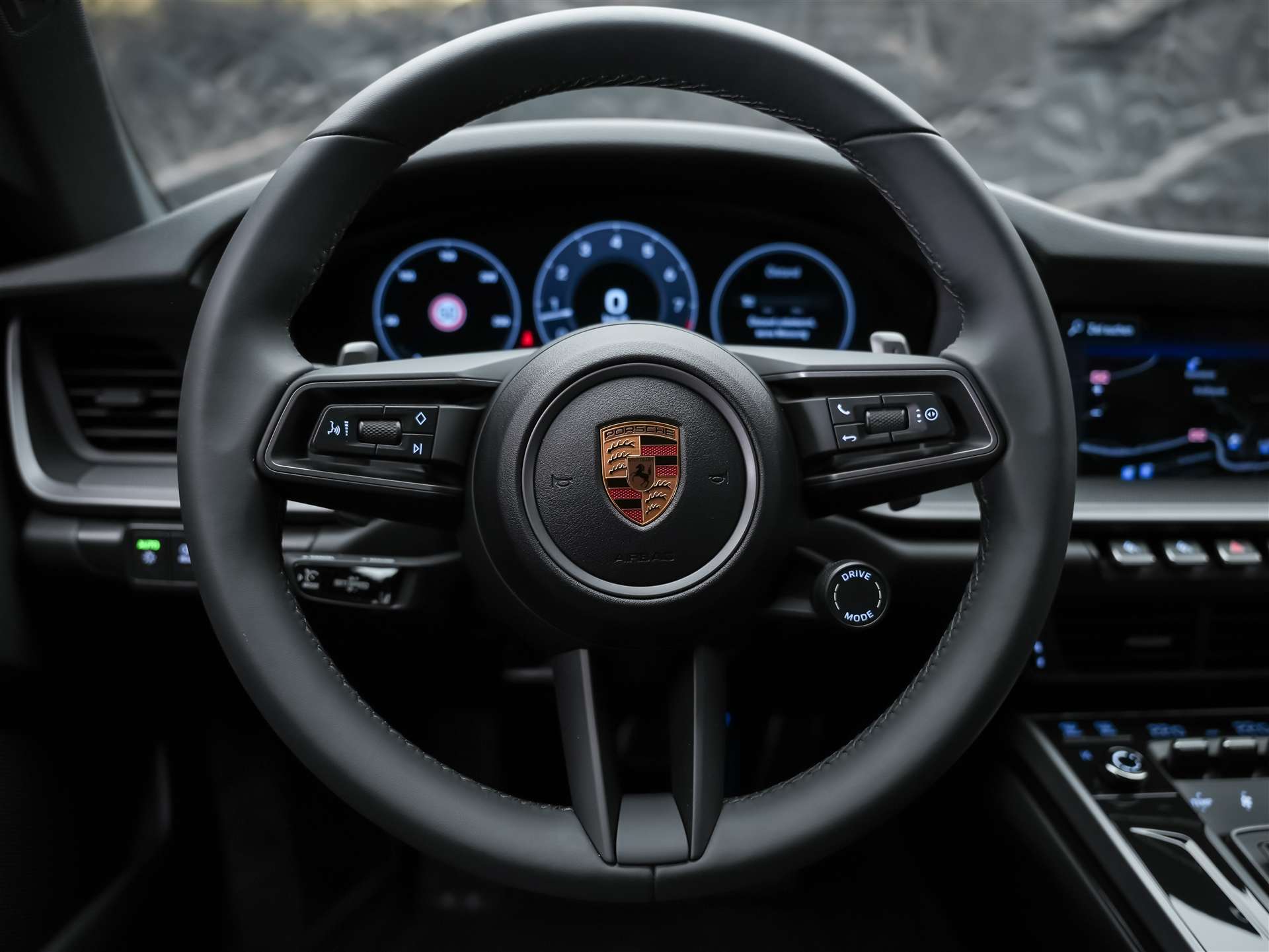 PORSCHE 911 Coupé 3.0 Carrera PDK *Bose Surround*Matrix LED*Lenkradheizung*-image-29