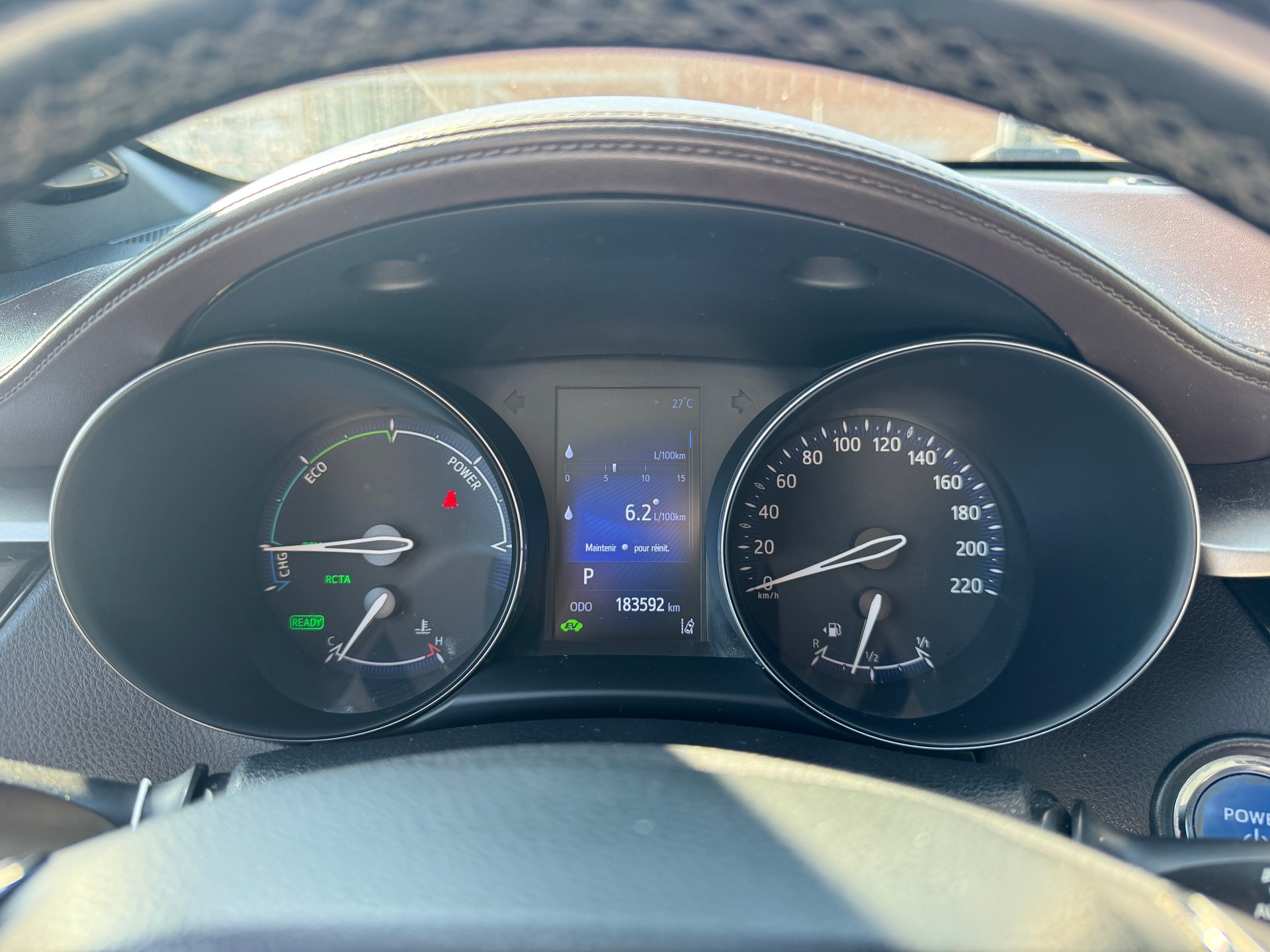 TOYOTA C-HR 1.8 HSD Comfort CVT-image-13