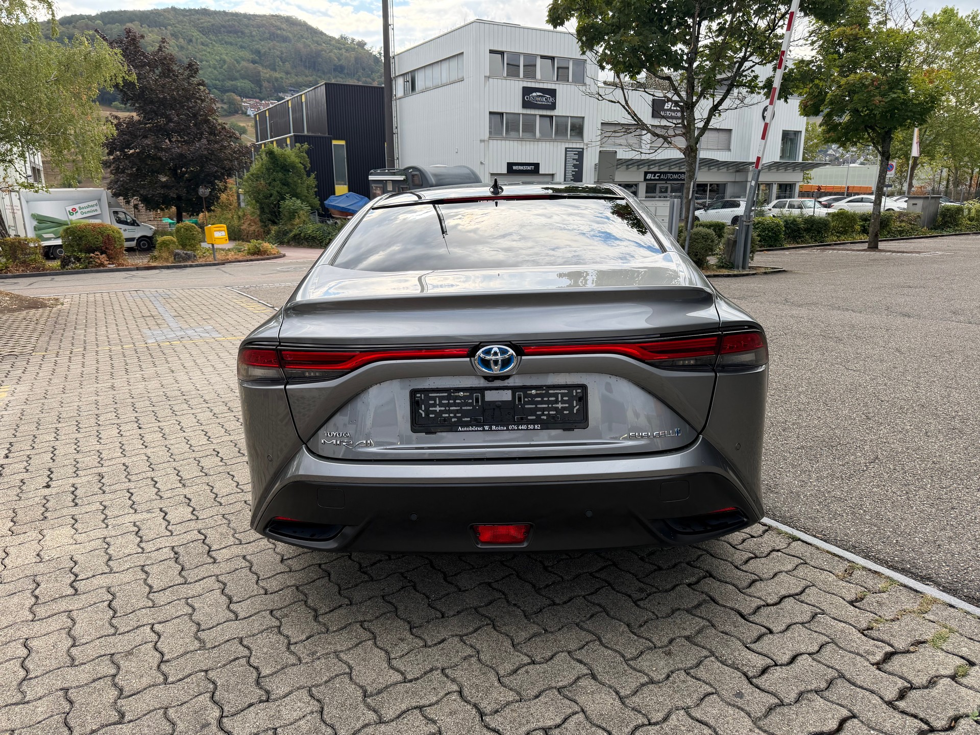 TOYOTA Mirai Fuel cell Platinum-image-5