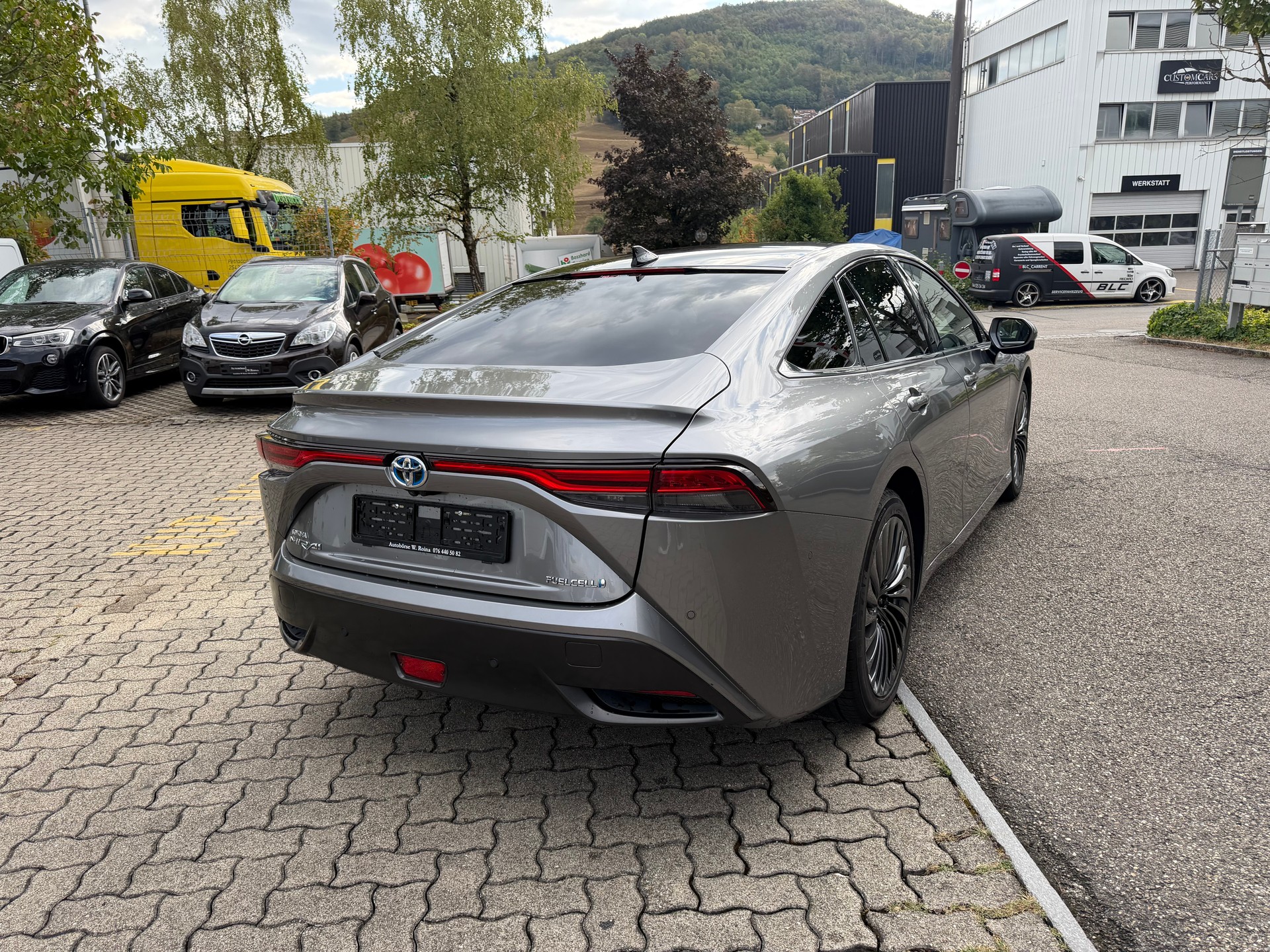 TOYOTA Mirai Fuel cell Platinum-image-4