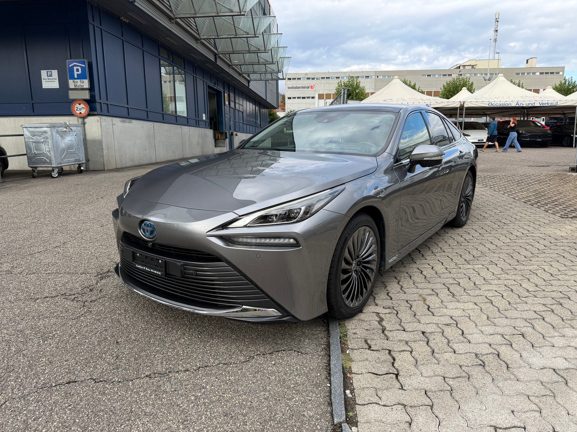 TOYOTA Mirai Fuel cell Platinum