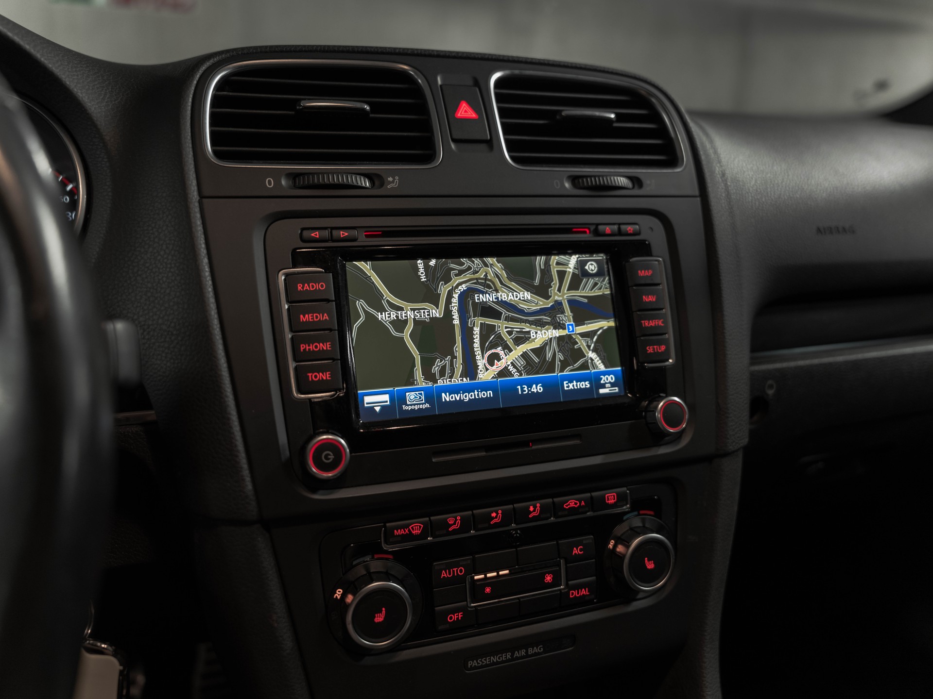 VW Golf 2.0 TSI GTI DSG-image-16