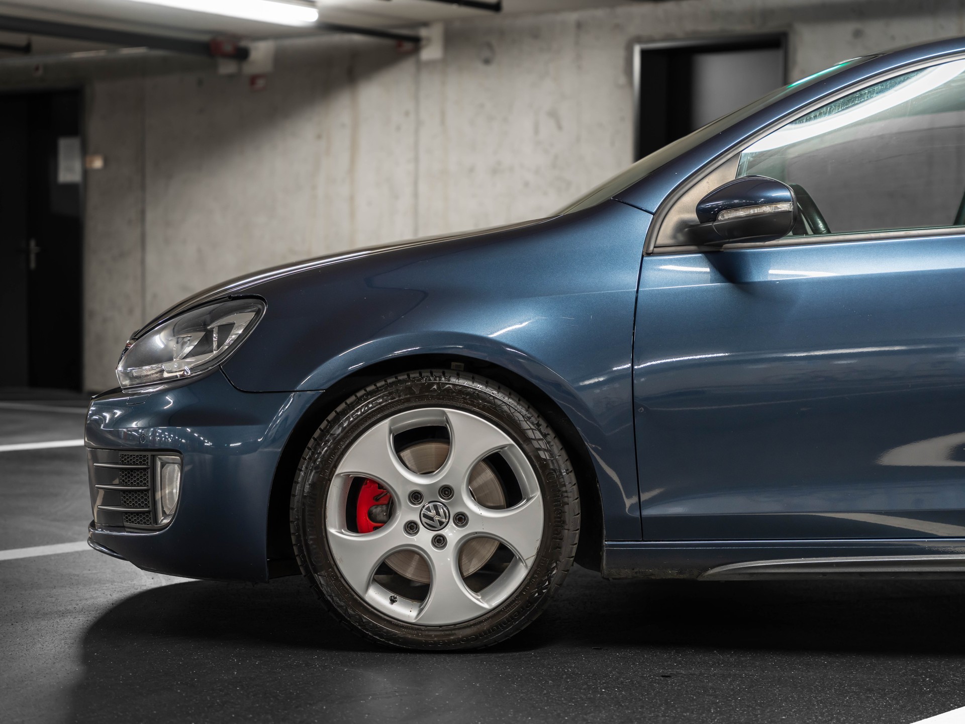 VW Golf 2.0 TSI GTI DSG-image-2