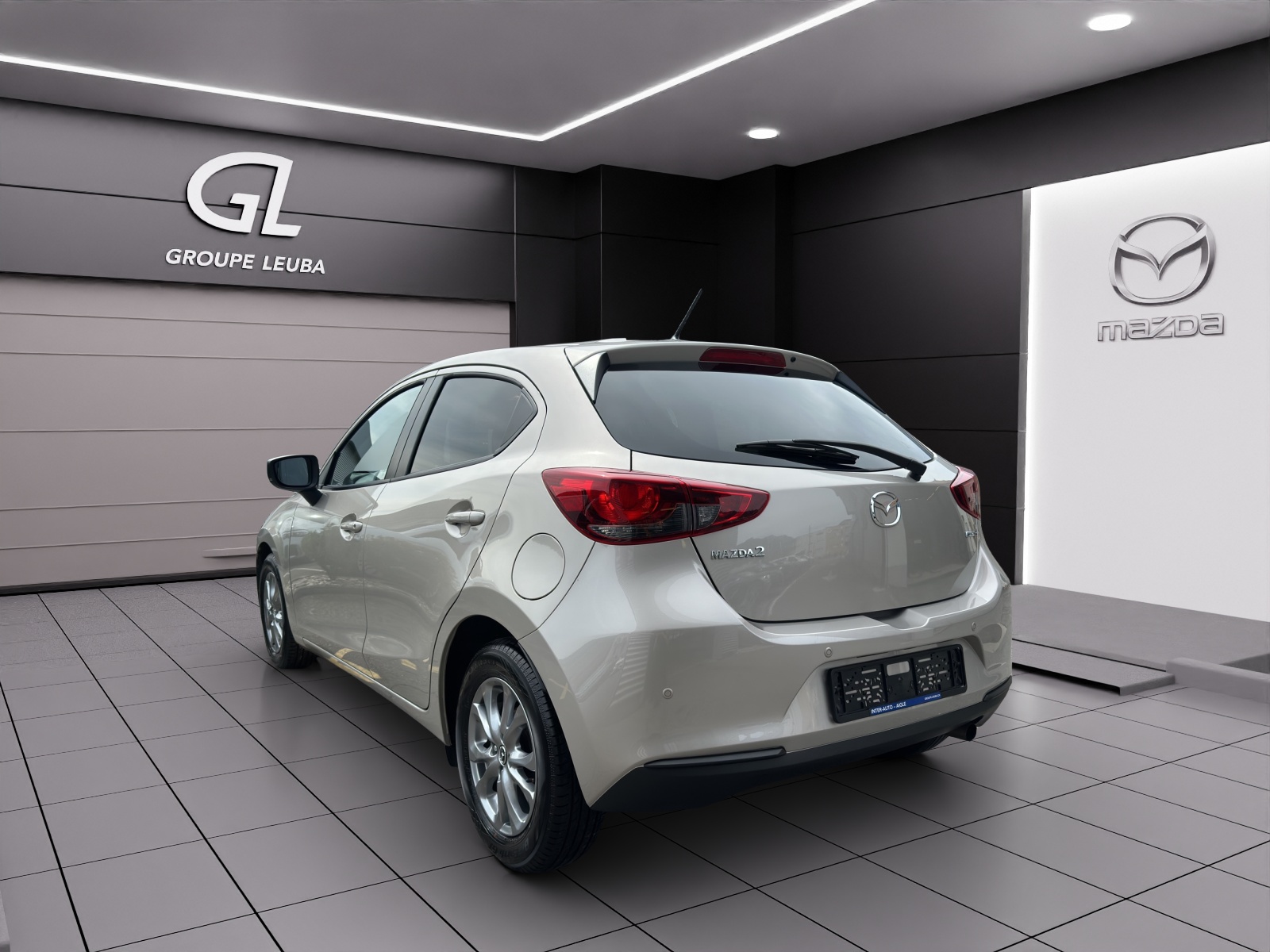MAZDA 2 G 90 Ambition-image-3
