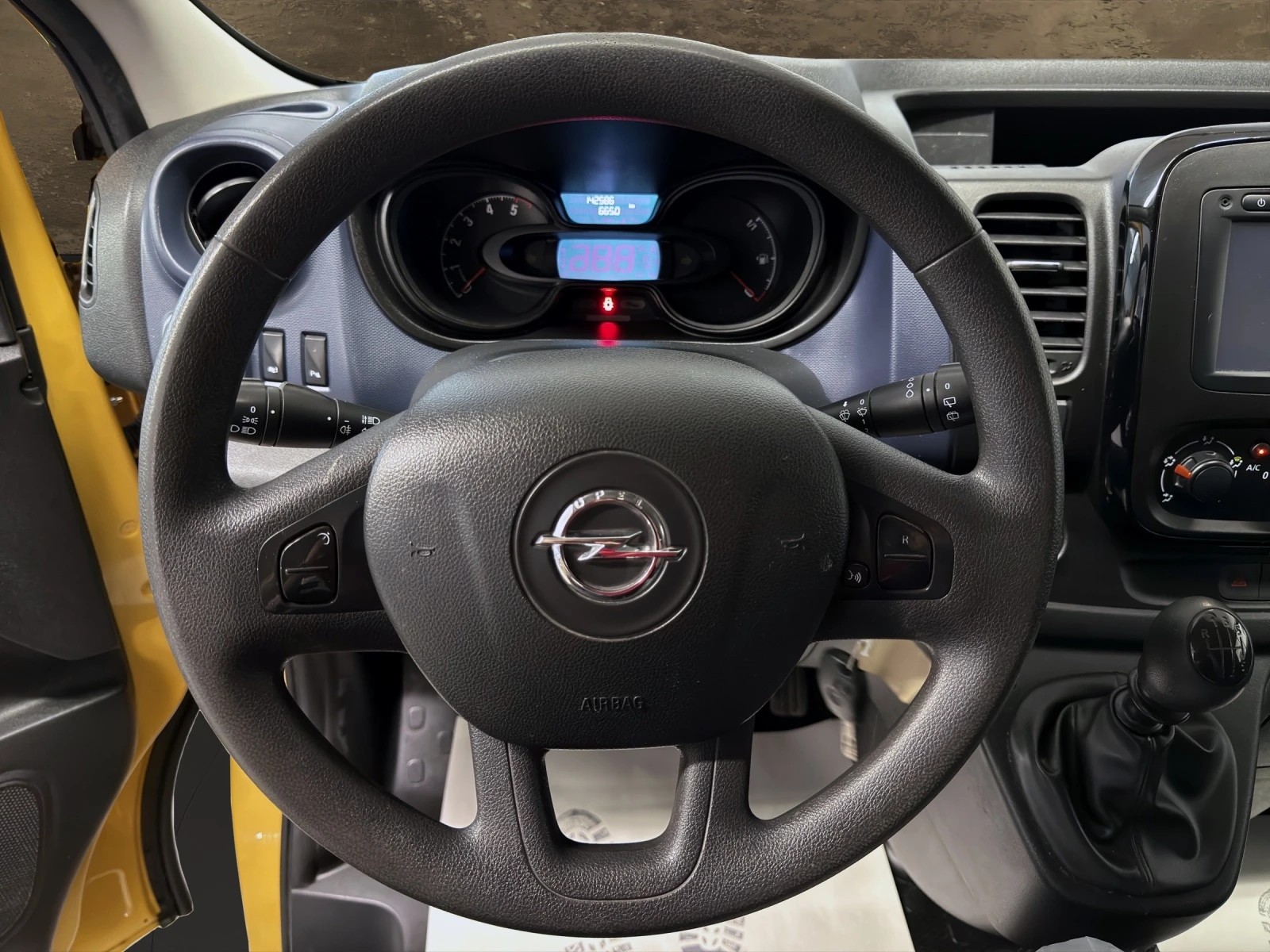 OPEL Vivaro 1.6 CDTI 2.9t L1H1-image-7