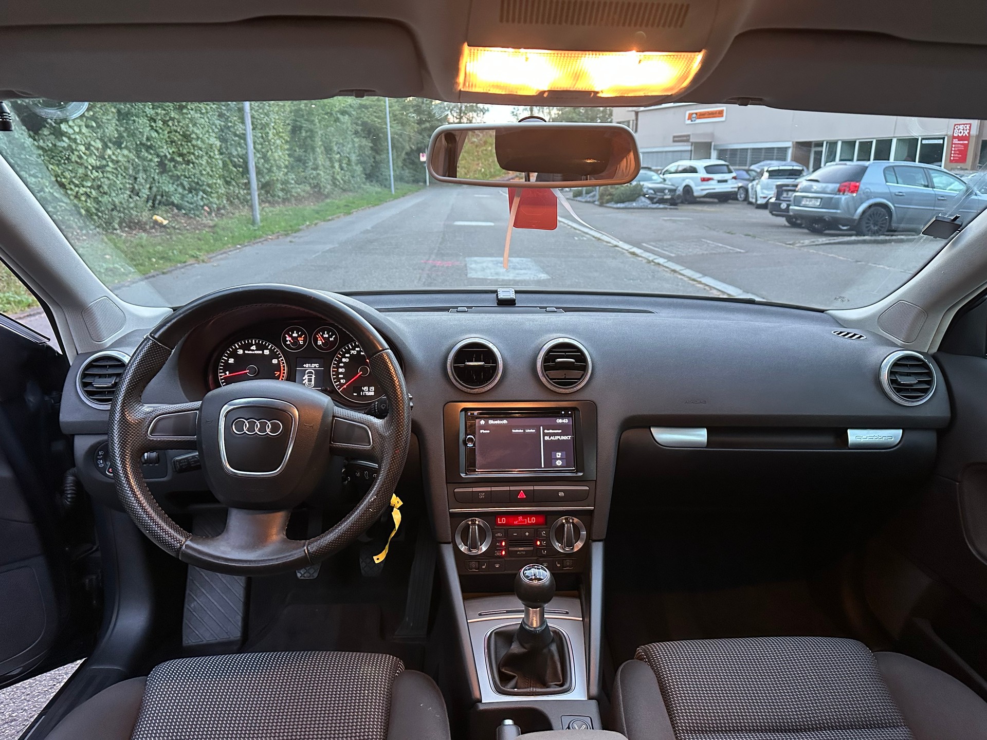 AUDI A3 Sportback 1.8 TFSI Snow quattro-image-11