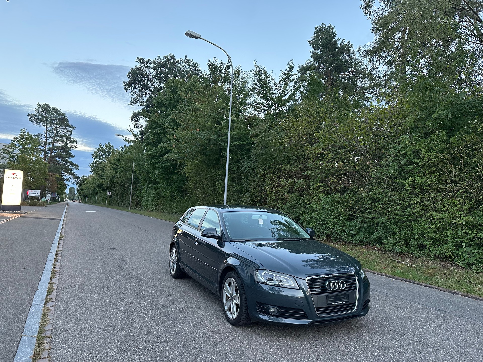 AUDI A3 Sportback 1.8 TFSI Snow quattro-image-2