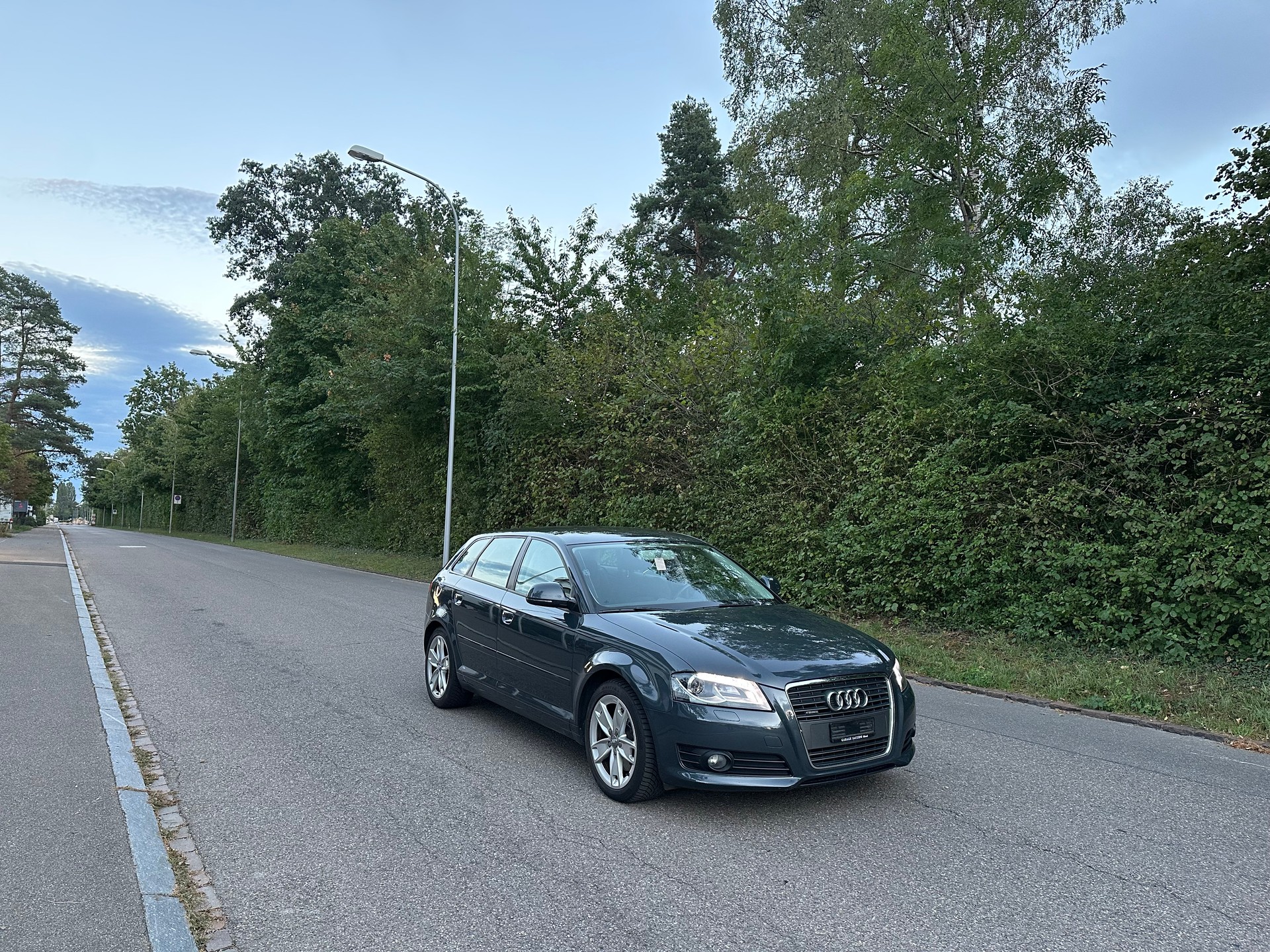 AUDI A3 Sportback 1.8 TFSI Snow quattro-image-13