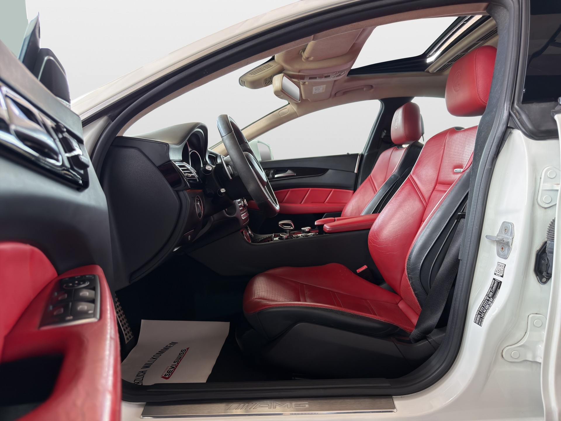 MERCEDES-BENZ CLS 63 AMG S Executive 4Matic Speedshift MCT0*Frisch ab MFK*-image-9