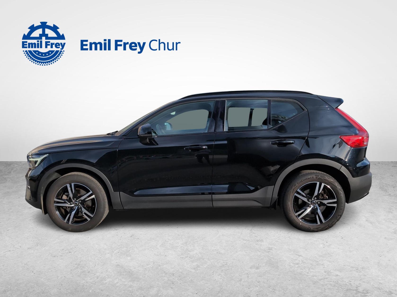 VOLVO XC40 2.0 B4 MH Plus Dark AWD-image-1