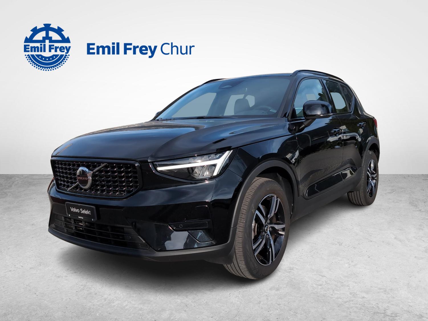 VOLVO XC40 2.0 B4 MH Plus Dark AWD-image-0